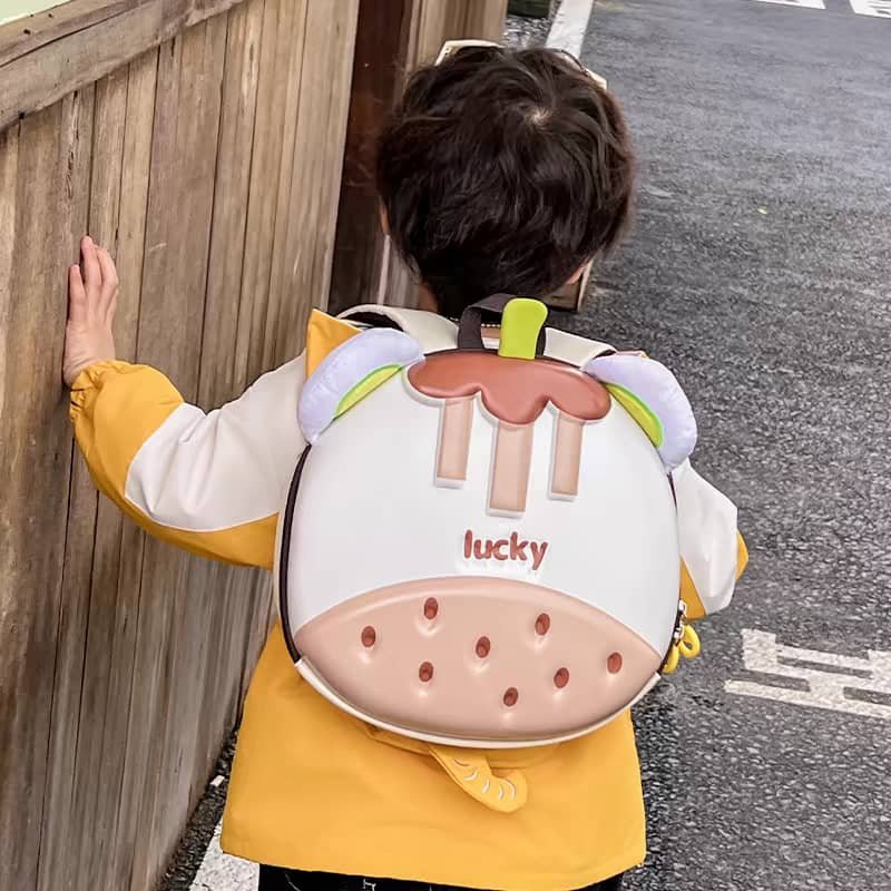 شنطة ظهر lucky